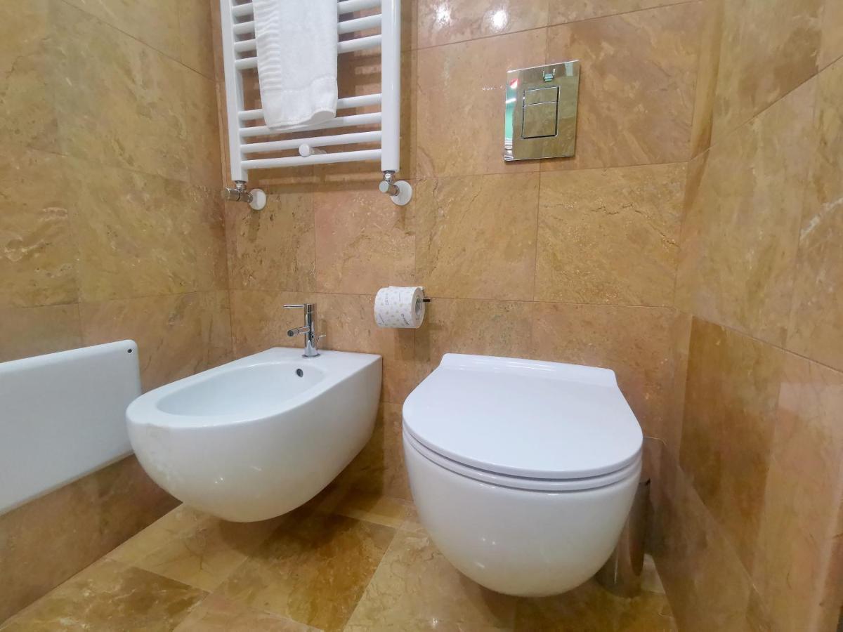 Speciale Tarshito Guesthouse Bari Eksteriør bilde